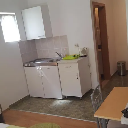 Nada Apartament *