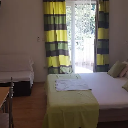 Nada Apartament *